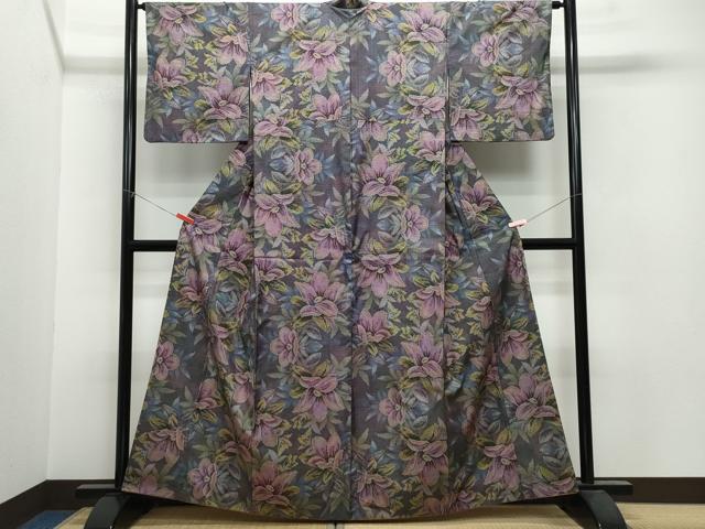 平和屋着物●本場大島紬　7マルキ　草花文　正絹　逸品　CAAU9727vf 平和屋着物○本場大島紬 7マルキ 草花文 正絹 逸品 CAAU9727vf