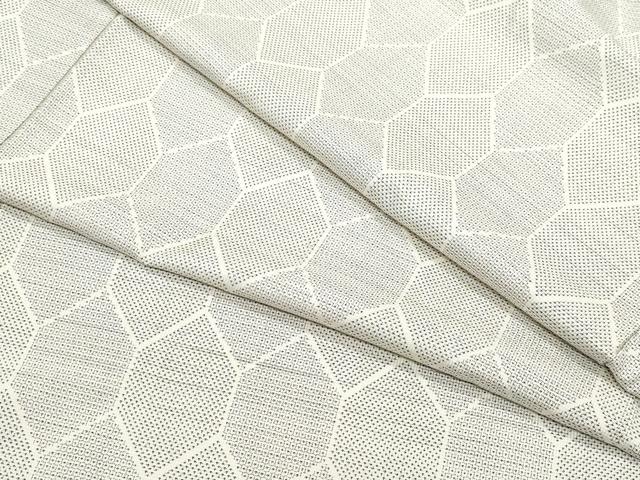 平和屋着物●本場大島紬　白大島　160亀甲　亀甲文　三越扱い　正絹　逸品　CAAU9868vf