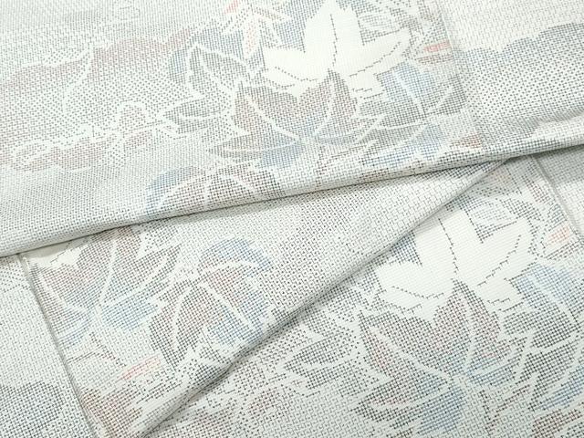 平和屋着物●本場大島紬　白大島　120亀甲　雲取り舞葉文　正絹　逸品　CAAU9883vf