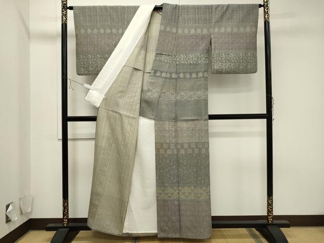 平和屋着物▽訪問着 単衣 紬地 横段草花文 正絹 逸品