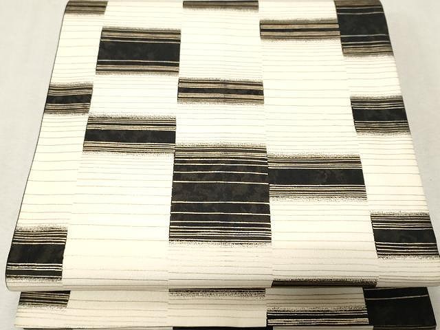 平和屋着物●全通柄袋帯　吉祥文　黒地　金彩　正絹　逸品　CAAV5223yk