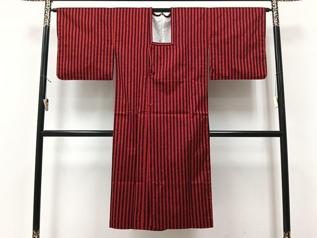 平和屋着物▽道行コート　単衣　雨コート　間道　黒地　ロング丈　正絹　逸品　CAAV5785id