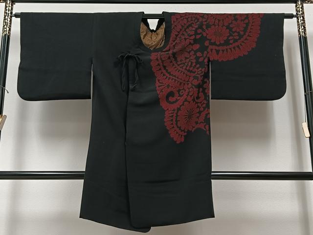 平和屋着物＃コート作家　三本賢　道行コート　花唐草文　黒地　ロング丈　正絹　逸品　CAAV5884id