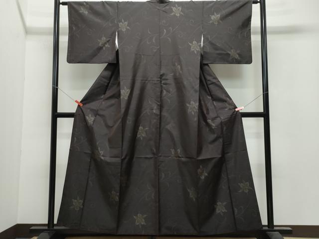 平和屋着物●本場大島紬　訪問着　色紙花文　さが美扱い　正絹　逸品　AAAU0090np 平和屋着物○本場大島紬 訪問着 色紙花文 さが美扱い 正絹 逸品 AAAU0090np