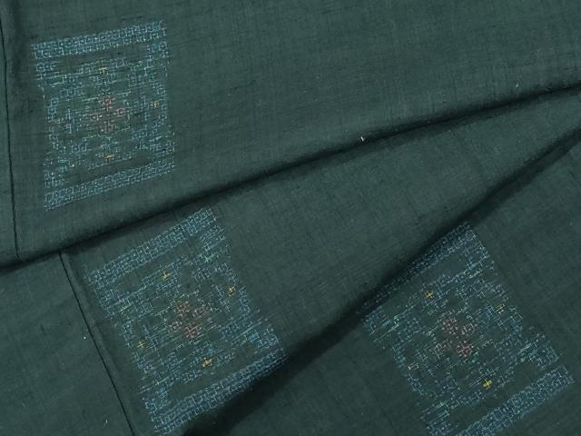 平和屋着物●本場結城紬　重要無形文化財　100亀甲　飛び亀甲柄　吉祥花文　正絹　逸品　未使用　CAAV6577vf