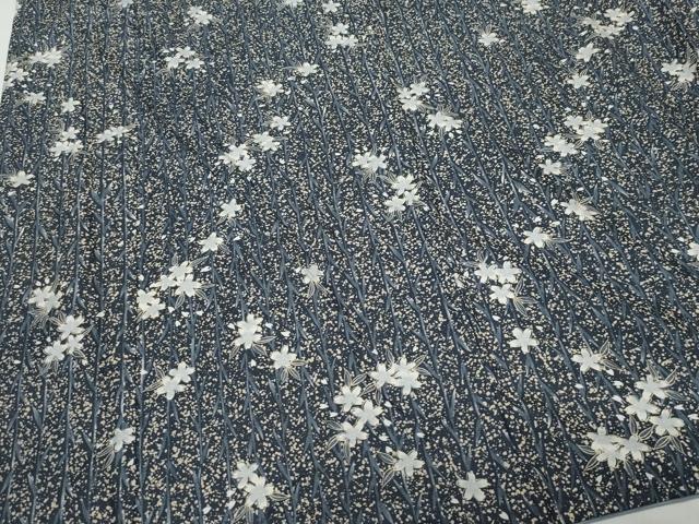 平和屋着物●本場染大島紬　草花文　正絹　逸品　CAAV6632vf 平和屋着物○本場染大島紬 草花文 正絹 逸品 CAAV6632vf