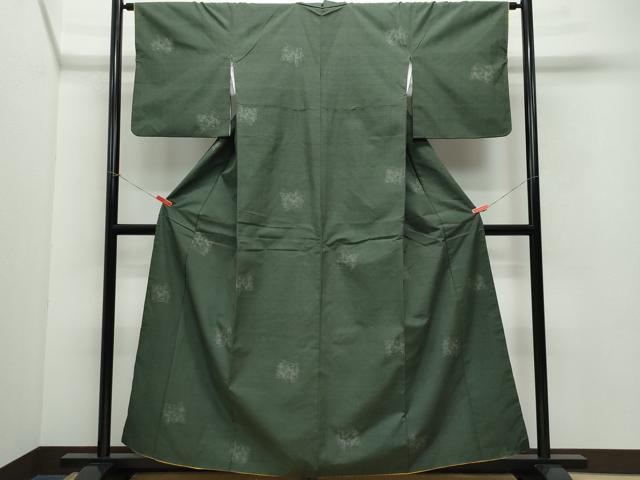 平和屋着物●結城紬　100亀甲　飛び亀甲柄　貝合わせ文　正絹　逸品　CAAV6747vf 平和屋着物○結城紬 100亀甲 飛び亀甲柄 貝合わせ文 正絹 逸品 CAAV6747vf