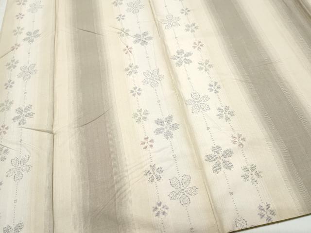 平和屋着物○結城紬 奥順 はたおり娘 100亀甲 枝桜文