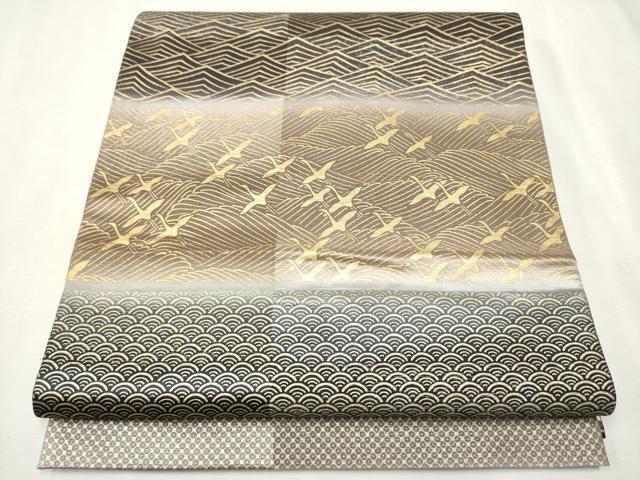 平和屋着物●善之助　着物ブランド　一期一会　六通柄袋帯　流水飛鶴文　金彩　さが美扱い　正絹　逸品　CAAV7124hy