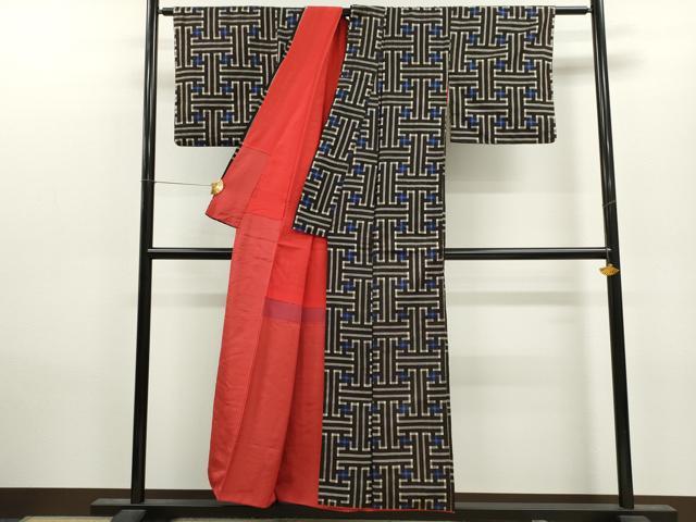 本場大島紬 龍郷 秋名バラ 通産大臣指定伝統的工芸品 正絹 反物 本場