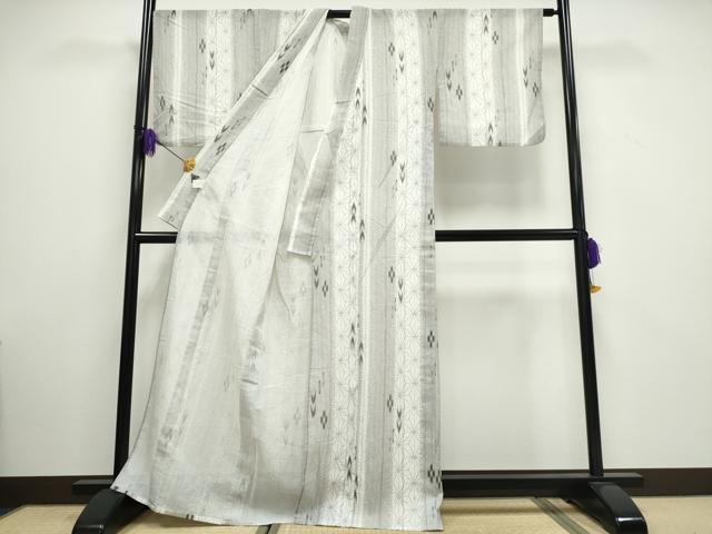 平和屋着物∴夏物　浴衣　コシノジュンコ　JUNKO KOSHINO 　麻の葉間道　綿　逸品　CAAW1048ng 平和屋着物∴夏物 浴衣 コシノジュンコ JUNKO KOSHINO 葡萄蔦の葉文 綿