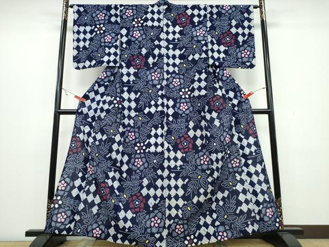 平和屋着物∴夏物　浴衣　有松鳴海絞り　枝花舞蝶文　綿　逸品　CAAW1138ng