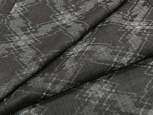 平和屋着物▽上質な紬　単衣　松皮菱文　黒地　正絹　逸品　CAAW1229xi