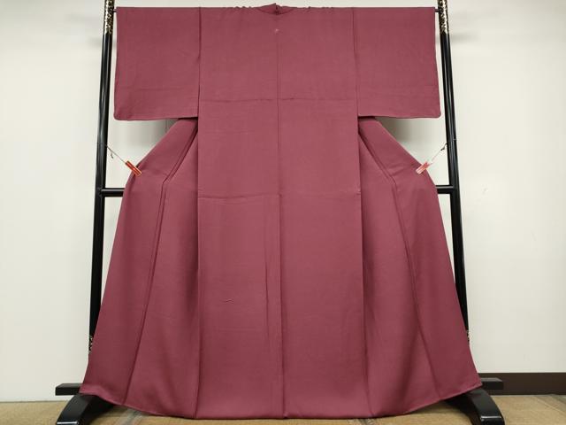 平和屋着物●上質な色無地　草花地紋　中紅色　正絹　逸品　未使用　CAAW3152ut 平和屋着物○上質な色無地 草花地紋 中紅色 正絹 逸品 未使用 CAAW3152ut