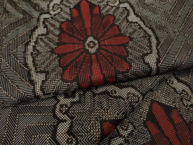 平和屋着物●本場大島紬　龍郷絣　吉祥花文　正絹　逸品　CAAW3158ut