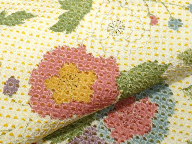 平和屋着物○上質な小紋 総絞り 草花文 正絹 逸品 CAAW3702vfの通販は