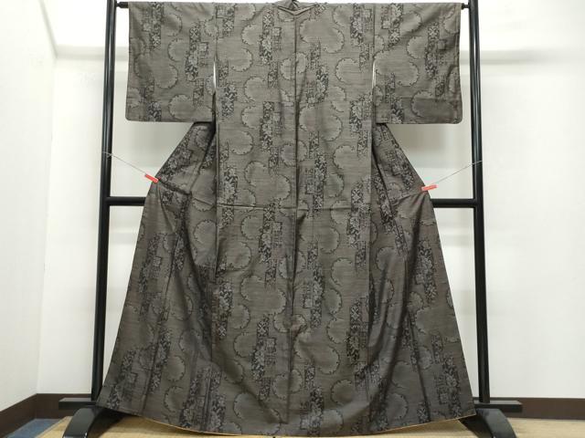 平和屋着物●本場大島紬　雪輪草花文　やまと誂製　正絹　逸品　CAAW3782vf 平和屋着物○本場大島紬 雪輪草花文 やまと誂製 正絹 逸品 CAAW3782vf