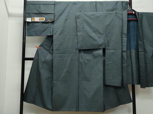 平和屋着物●男性　本場大島紬　アンサンブル　100亀甲　総詰め　みなみ紬謹製　証紙付き　正絹　逸品　CAAW3873vf