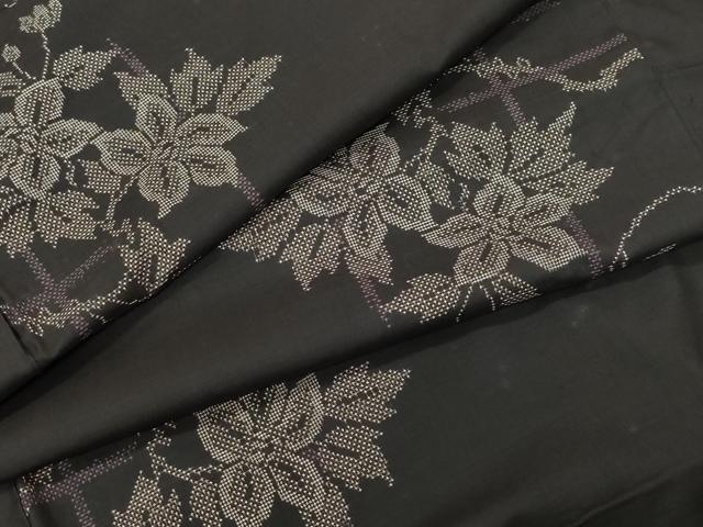 平和屋着物●本場大島紬　7マルキ　地空き　花唐草文　正絹　逸品　CAAW3935vf