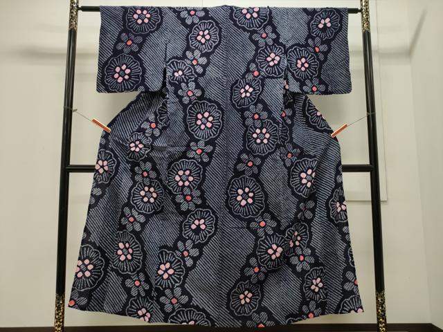 平和屋着物∴夏物　浴衣　有松鳴海絞り　舞花文　綿　逸品　CAAW5034dy