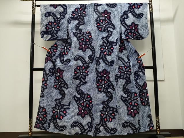 黒留袖 松竹梅 飛翔鶴 花柄模様 金彩 PK-1041 楽天市場】【レンタル】留袖 レンタル 「T263 刺繍 金鶴に松竹梅 」 黒