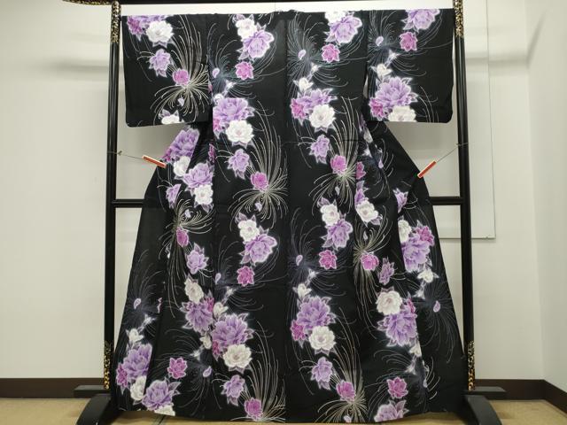 平和屋着物∴夏物　世界的ファッションデザイナー　山本寛斎　kansaiブランド　浴衣　草花文　黒地　銀彩　綿　逸品　CAAW5149dy