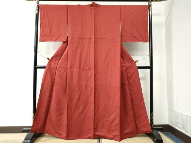 平和屋着物●上質な色無地　松花地紋　赤紅色　正絹　逸品　CAAW7252yc 平和屋着物○上質な色無地 松花地紋 赤紅色 正絹 逸品 CAAW7252yc