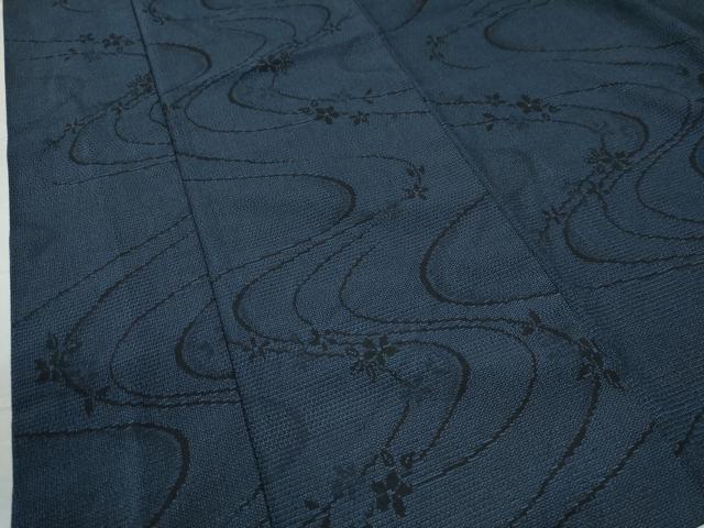 平和屋着物○本塩沢 110亀甲 よろけ縞 舞花文 三越扱い 正絹 逸品