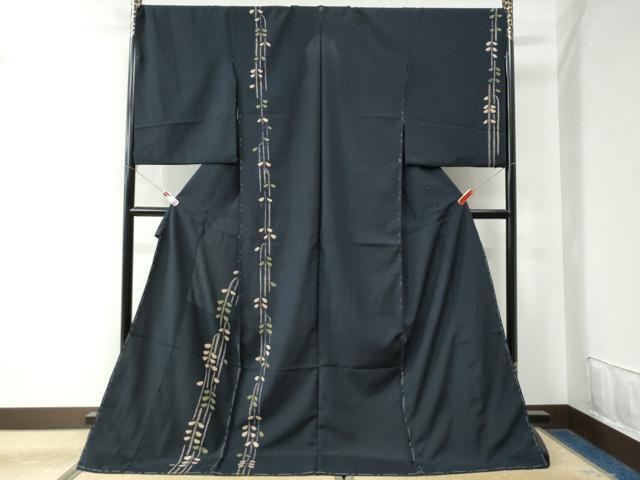 平和屋着物●訪問着　絞り　草木文　紺地　仮絵羽　正絹　逸品　未使用　CAAW7577yc