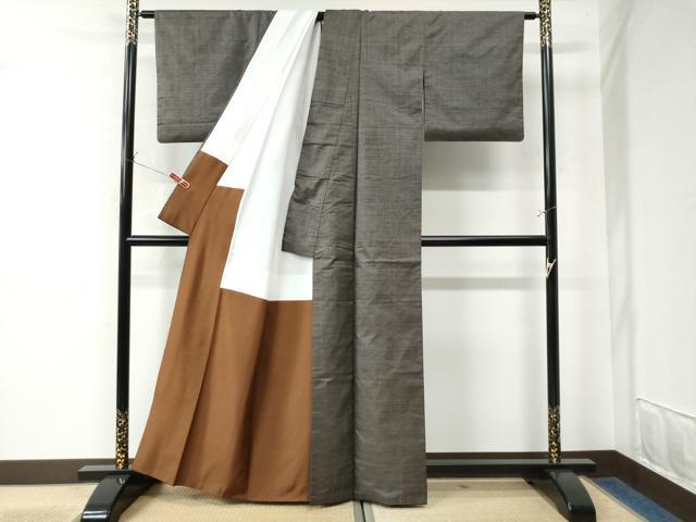 平和屋着物●本場大島紬　100亀甲　総詰め　正絹　逸品　CAAW7638yc 平和屋着物○本場大島紬 100亀甲 総詰め 正絹 逸品 CAAW7638yc