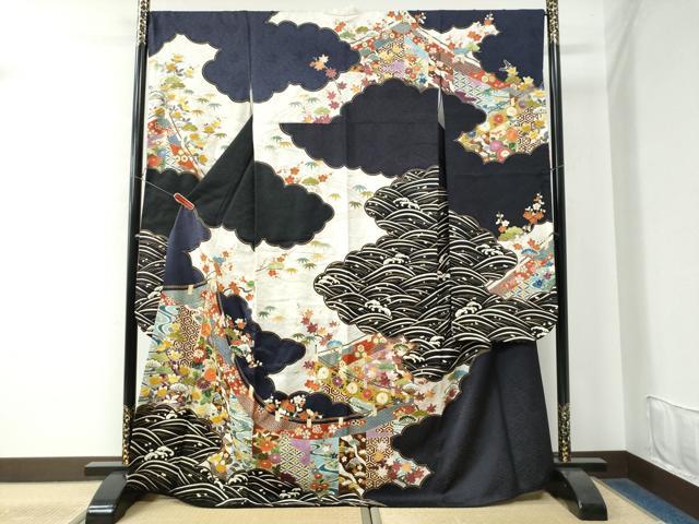 平和屋着物●豪華振袖　駒刺繍　立波松竹梅吉祥花文　金彩　正絹　逸品　CAAW7738yc