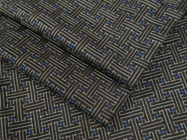 平和屋着物●本場大島紬　龍郷絣　秋名バラ　正絹　逸品　CAAW7817yc