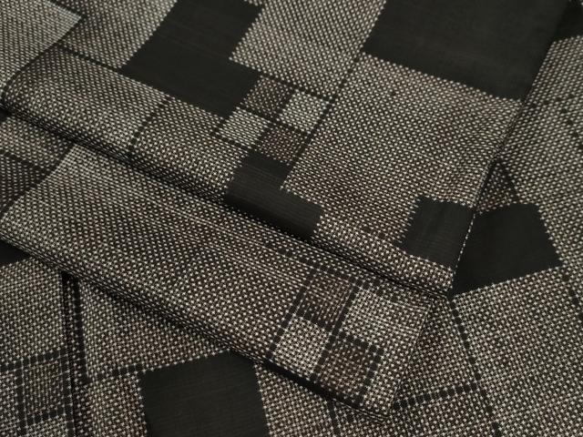 平和屋着物●本場大島紬　7マルキ　色紙重ね文　正絹　逸品　CAAW8080yc