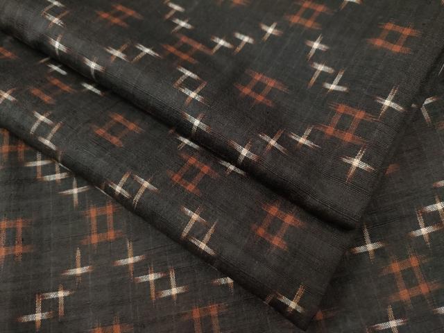 平和屋着物○国指定重要無形文化財 本場久米島紬 手織 正絹