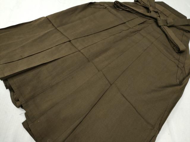 平和屋着物●男性　馬乗り袴　色無地　涅色　正絹　逸品　CAAW8116yc