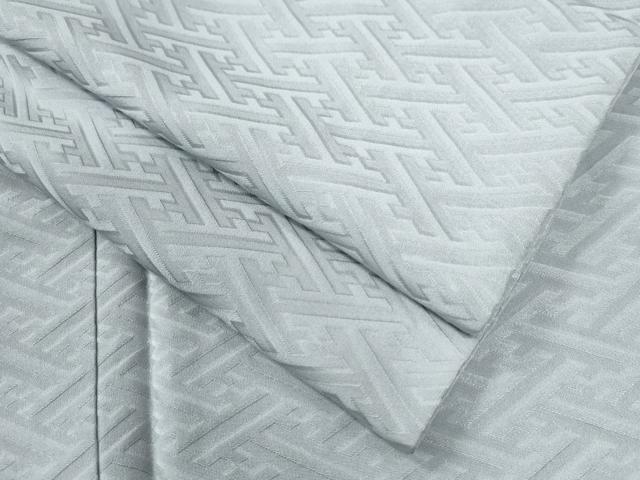 平和屋着物●上質な色無地　紗綾形地紋　白鼠色　正絹　逸品　CAAW8153yc