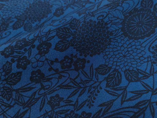 平和屋着物●上質な小紋　藍　型染め　流水菊花文　正絹　逸品　CAAW8186yc 平和屋着物○上質な小紋 藍 型染め 流水菊花文 正絹 逸品 CAAW8186yc
