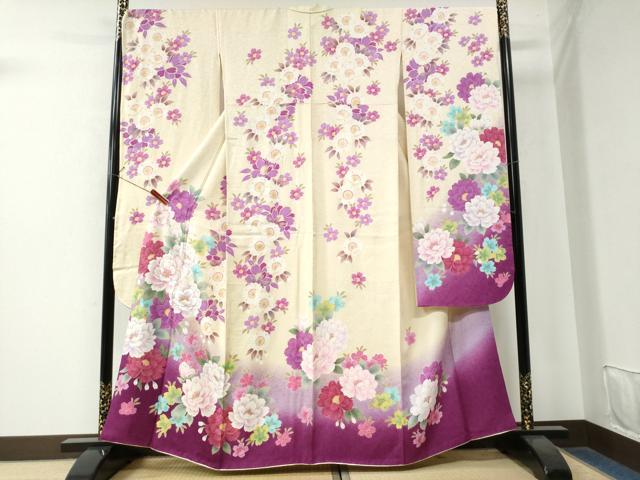 平和屋着物●豪華振袖　牡丹花文　暈し染め　銀通し地　正絹　逸品　CAAW8221yc