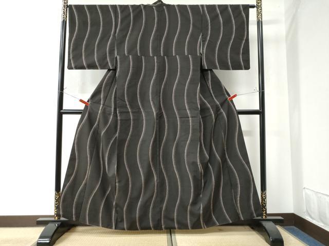 平和屋着物●本場大島紬　7マルキ　地空き　よろけ縞　正絹　逸品　CAAW8283yc