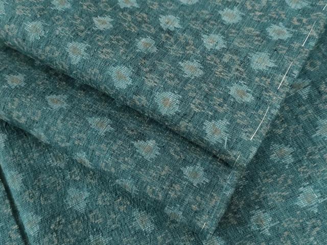 平和屋着物●結城紬ちぢみ　舞花文　正絹　逸品　未使用　CAAW8445yc