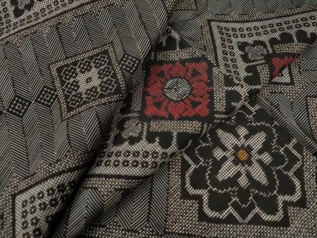 平和屋着物●本場大島紬　龍郷絣　正絹　逸品　CAAW8460yc