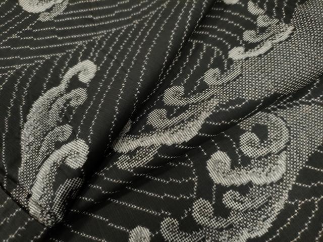 平和屋着物●本場大島紬　7マルキ　立波文　鈴乃屋扱い　正絹　逸品　CAAW8462yc