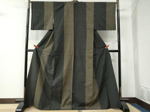 平和屋着物●結城紬　縞　正絹　逸品　CAAW8540yc