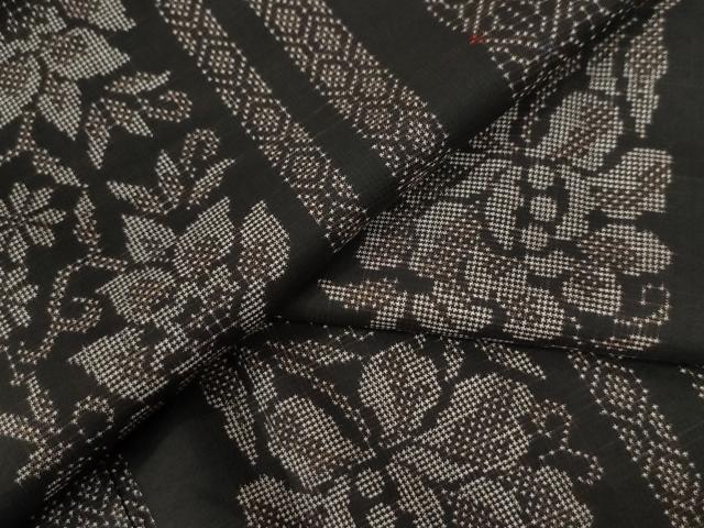 平和屋着物●本場大島紬　7マルキ　麻の葉吉祥花唐草間道　正絹　逸品　CAAW8643yc