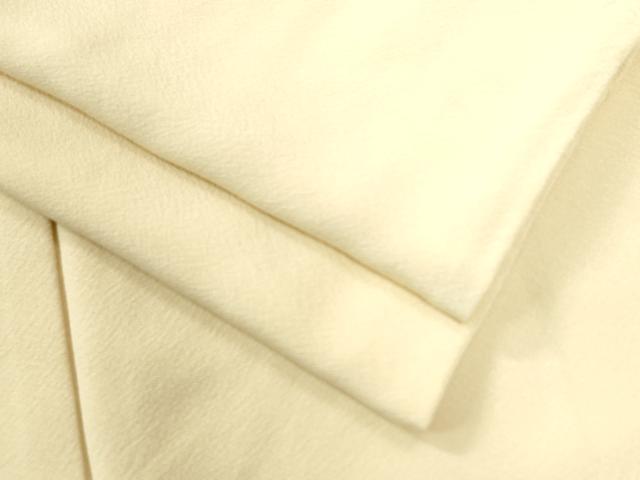 平和屋着物●上質な色無地　鳥の子色　正絹　逸品　CAAW8694yc