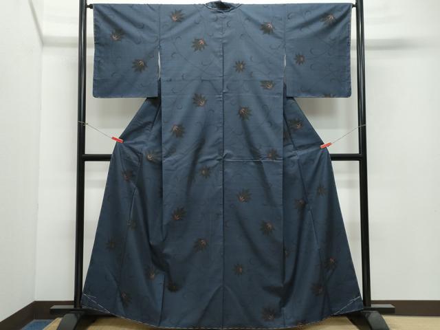 平和屋着物●本場大島紬　9マルキ　更紗花唐草文　正絹　逸品　CAAX0917vf 平和屋着物○本場大島紬 9マルキ 更紗花唐草文 正絹 逸品 CAAX0917vf 紬