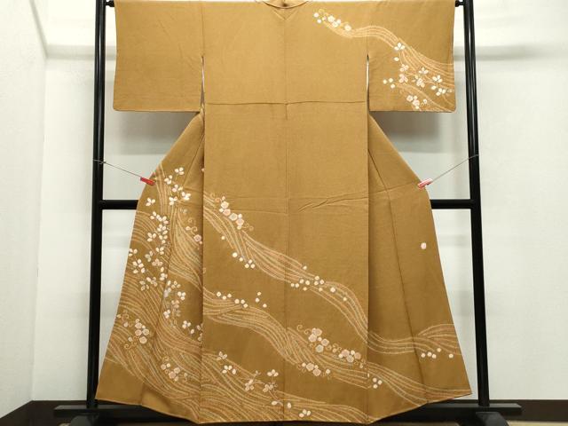 平和屋着物●十日町　名門　滝泰謹製　訪問着　絞り　花唐草文　金彩　正絹　逸品　CAAX0981vf