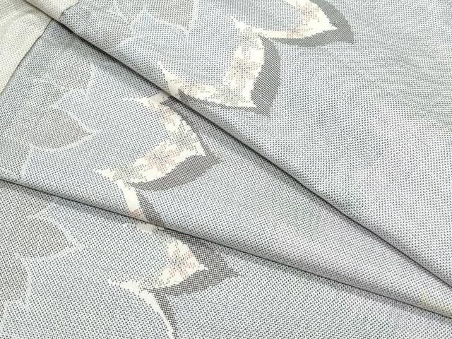 平和屋着物●本場大島紬　白大島　9マルキ　楓文　正絹　逸品　CAAX0987vf