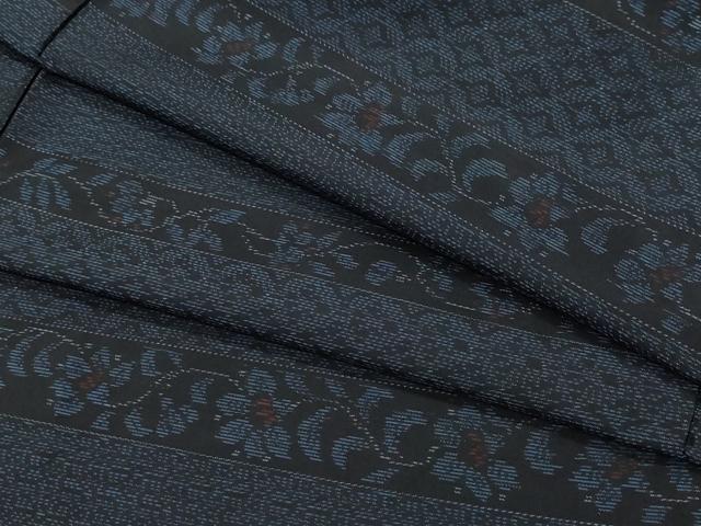 平和屋着物●本場大島紬　横段花唐草文　正絹　逸品　CAAX1021vf