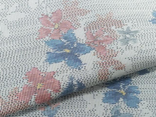 平和屋着物○本場大島紬 7マルキ 泥染め 舞花文 たかし謹製 証紙付き